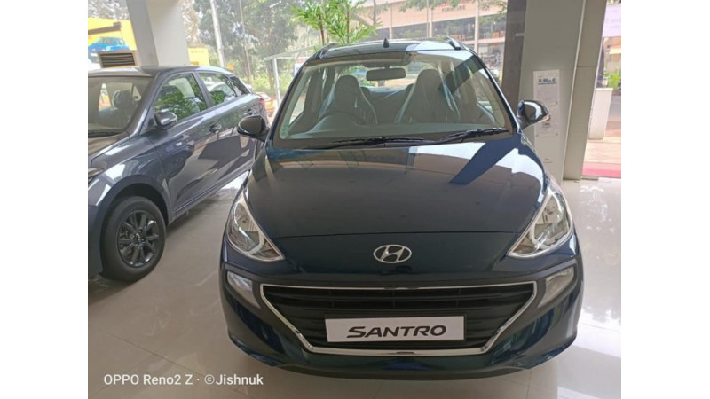 Hyundai Santro Anniversary Edition launched, prices start at Rs 5.16 lakhs Hyundai Santro Anniversary Edition launched, prices start at Rs 5.16 lakhs