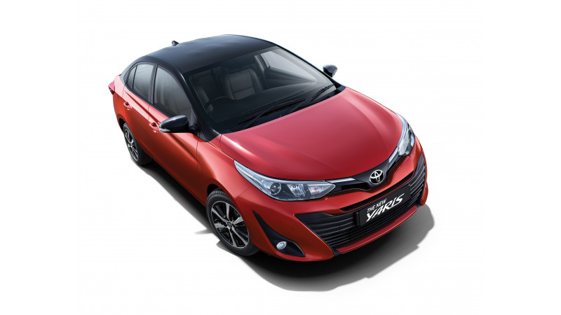 Toyota Yaris V Optional dual-tone variant launched in India, prices start at Rs 11.97 lakhs Toyota Yaris V Optional dual-tone variant launched in India, prices start at Rs 11.97 lakhs